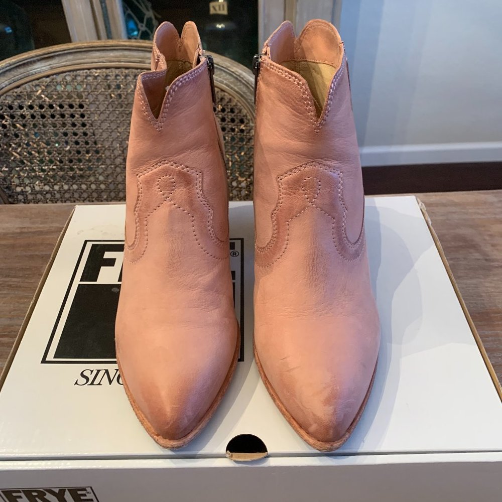 Frye Renee booties Blush Pink Leather